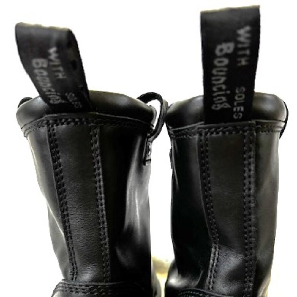 Men's NWOB Dr Martens Anistone Lo Leather Biker Boots Size 11 US - Picture 3 of 11